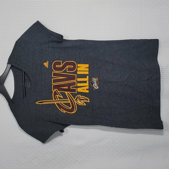 Ladies Adidas Cleveland Cavaliers Cavs All In T Shirt size Large excellent cond - Picture 1 of 4